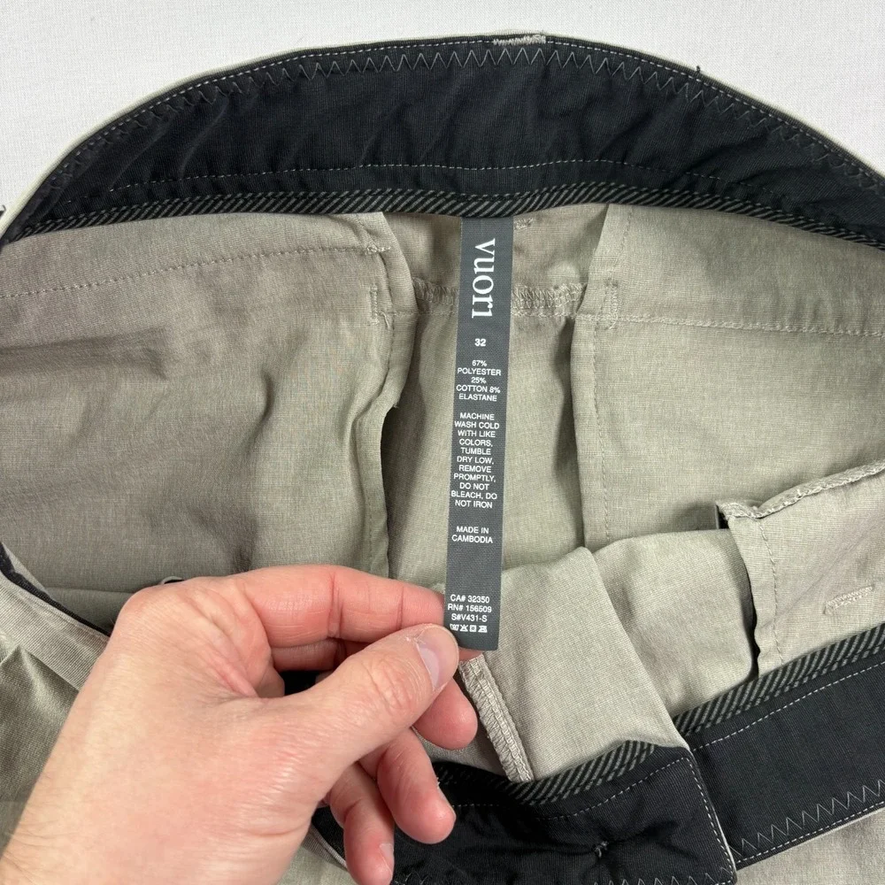 Vuori‎ Aim Pants Mens Size 32 Beige Chino Golf Tech Stretch Performance Casual